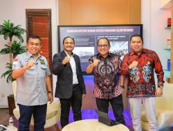 Senator Fachrul Razi di Undang ke Podcast Akbar Faizal