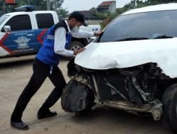 Laka Tunggal Terjadi di Ruas Jalan Tol Cisumdawu