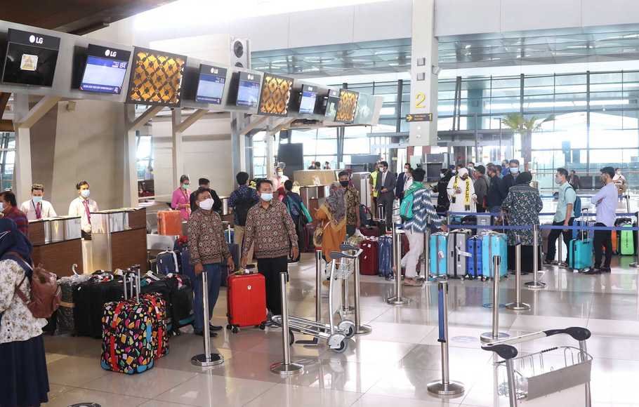 Aturan Baru Satgas Covid-19: Pejabat Pulang dari Luar Negeri Wajib Karantina Terpusat