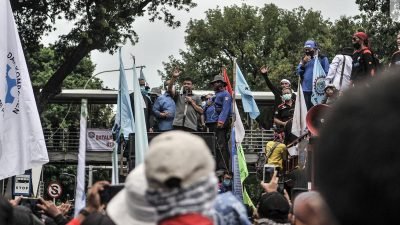 Kisruh Tolak JHT, Bukti Kekejaman Pemerintah Kapitalisme