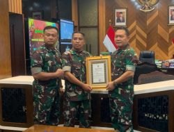 Kasad Jenderal Dudung Beri Penghargaan Atas Aksi Heroik Prajurit TNI Kodim 0617/Majalengka