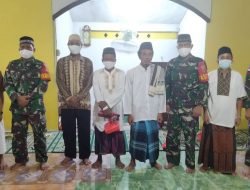 Anggota Satgas Pamtas RI-Malaysia Yonif 144/JY, Gelar Isra Mi’raj