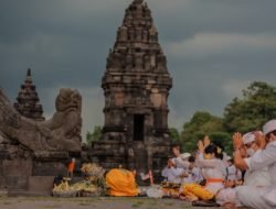 Candi Prambanan Jadi Tempat Ibadah Umat Hindu Dunia