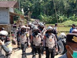 Polemik Desa Wadas, Bukti Kegagalan Demokrasi Kapitalisme