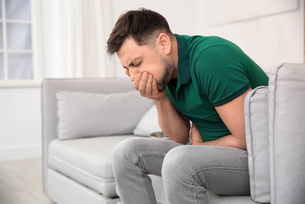 11 Cara Mengatasi Rasa Mual Dengan Cepat