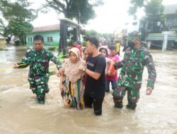 Gerak Cepat Kodim 0602/Serang Evakuasi Warga Terdampak Bencana Banjir