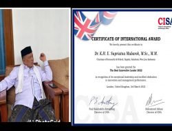 Pemimpin Pesantren Sukabumi Terima Penghargaan Internasional dari Inggris