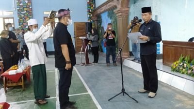 DPMD Purwakarta Lantik Hendra Setiawan Sebagai Pj Kades Jatimekar