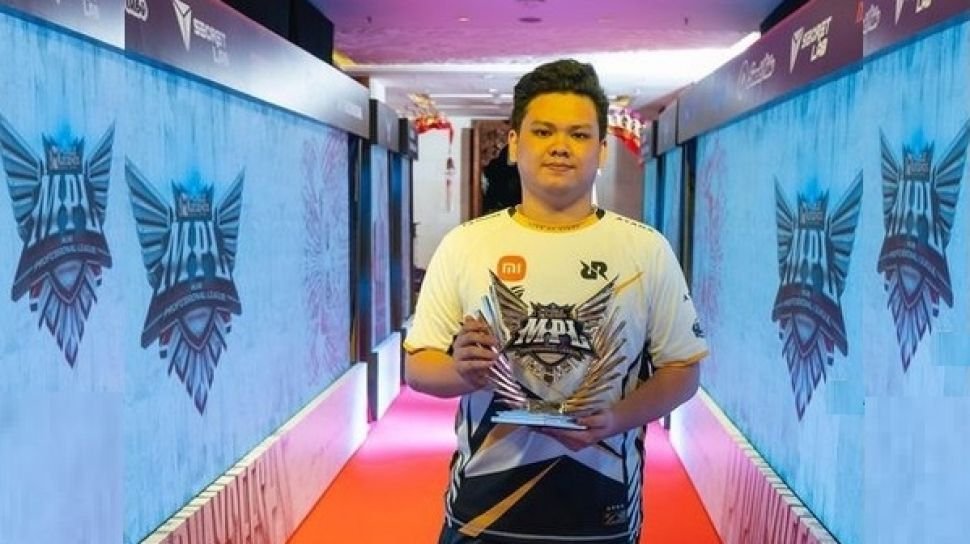 pujian albert respect ke onic esports