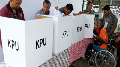 Mungkinkah Jokowi terlibat melawan Konstitusi penundaaan Pemilu 2024 ?