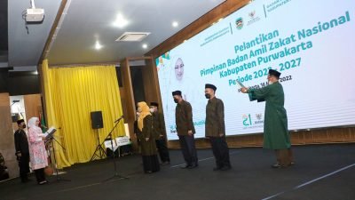Lima Pimpinan Baznas Purwakarta dikukuhkan Bupati