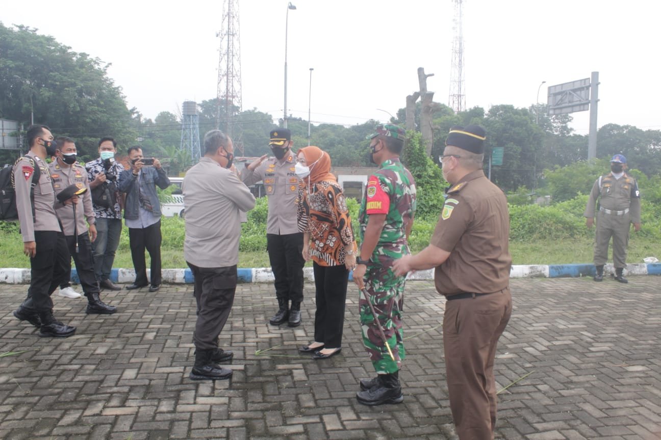 Kapolda Jabar Monitoring Vaksinasi Presisi di Purwakarta