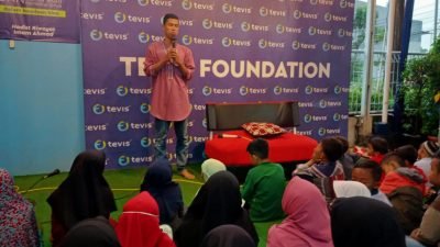 Tevis Foundation : Bersyukur Menikmati Senyum Anak Yatim