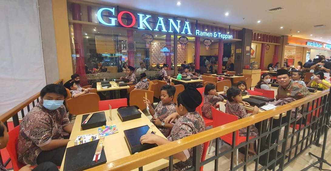 Sobat Puan Indonesia (SOPANESIA) Berbagi Dengan Anak Panti  Asuhan Mizan Amanah Cilandak