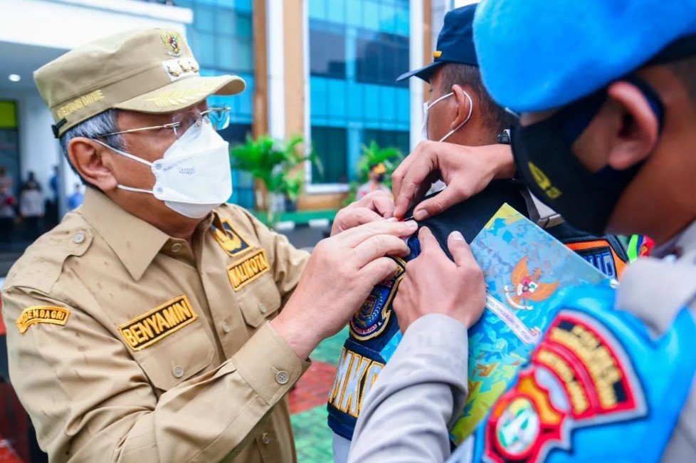 Wali Kota Tangsel Benyamin Davnie Pimpin Apel Gelar Pasukan Operasi Ketupat 2022