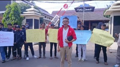 Alesan Tidak Ada Pengganti Pj Wali Kota, Asosiasiasi Petani Cabai Gerudug DPRD Kota