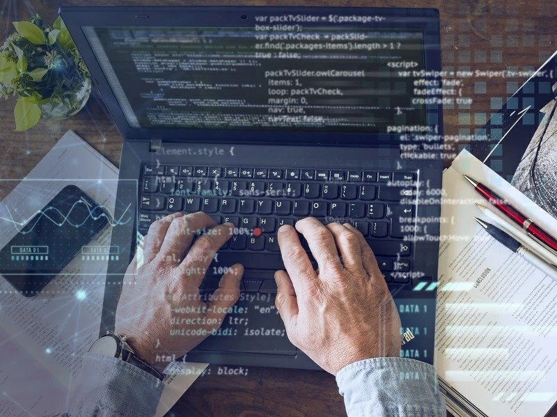 Manfaat Kursus Coding Bagi Pelajar