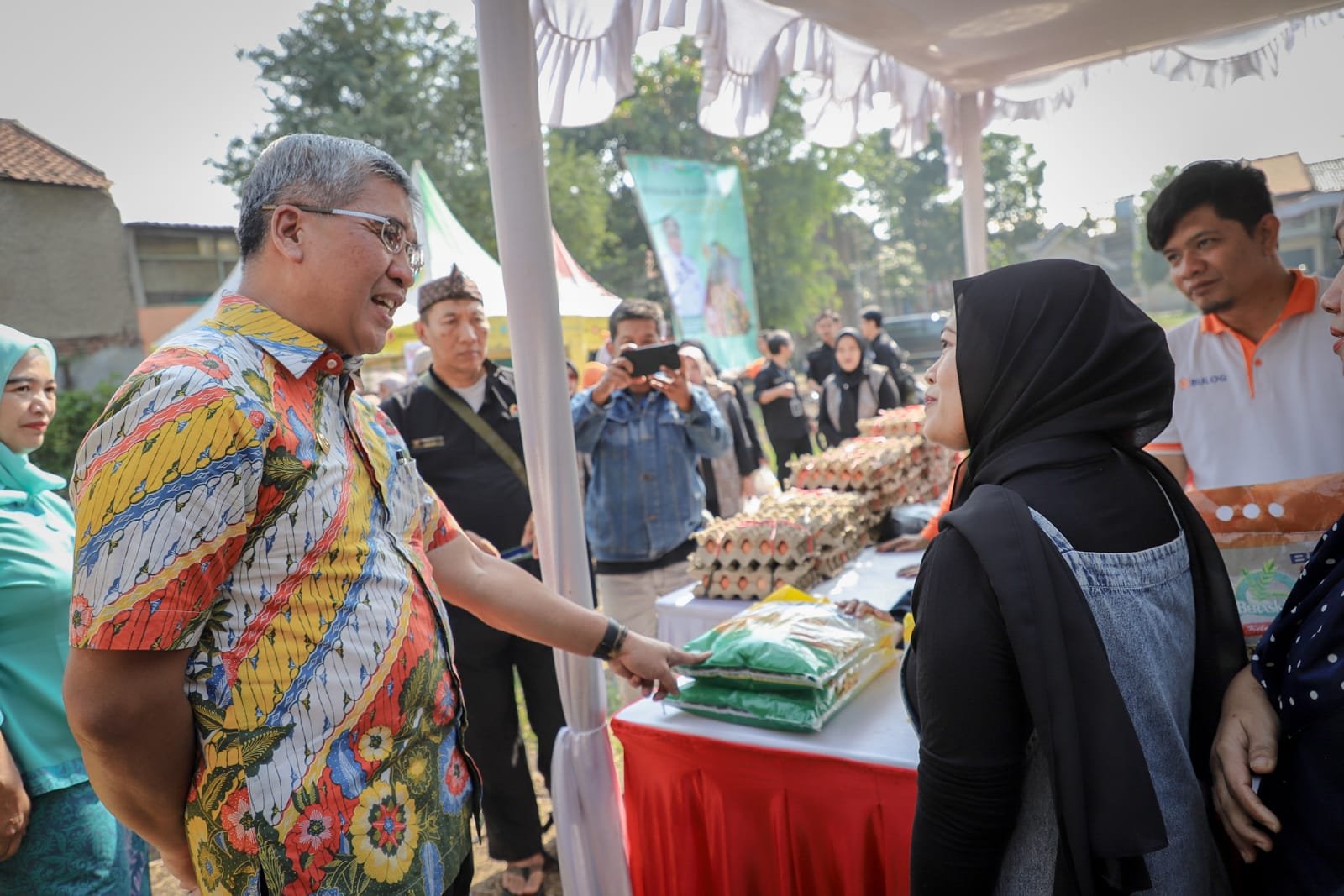 Dispangtan Kota Cimahi Gelar Gerakan Pangan Murah di Kelurahan Melong