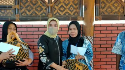 Anggota DPRD Kota Cimahi, Rini Marthini Siap Perjuangkan Siswa yang Ijazahnya Ditahan Sekolah