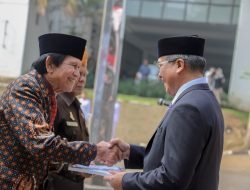 Peringati Hari Pahlawan ke-78, Pemkot Cimahi Adakan Upacara Bendera di Lapangan Apel Kantor Pemkot Cimahi