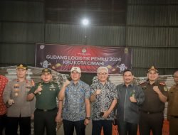 Gudang Logistik Pemilu 2024 Ditinjau PJ Wali Kota Cimahi Dicky Saromi