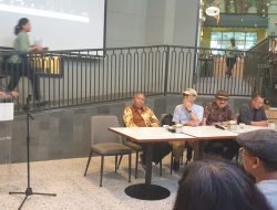 Herry Dim : Inilah Runtuhnya Tatatan Demokrasi, Ibarat Fenomena ‘Rungkad’ 
