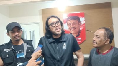 Ono Surono, di Media Center DGP8: KTP Sakti harus Diutamakan sebagai Jargon Kampanye Ganjar – Mahfud