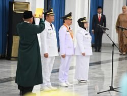Bey Machmudin Berpesan Pada Tiga Penjabat Daerah Yang Dilantik Harus Jalankan Amanah Sebaik-baiknya