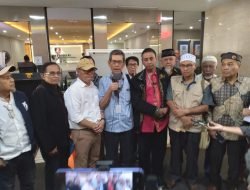 Forasli dan Aktivis Petisi 100 Melaporkan Keluarga Jokowi Widodo atas Dugaan melakukan KKN