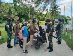 Cegah Peredaran Barang Ilegal Satgas Pamtas Yonif 122/TS Pos Mosso Laksanakan Pemeriksaan di Jalan Kampung Mosso