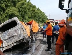 Analisis Terbaru Laka Km 58 Berapa Kecepatan Grandmax Sebelum & Sesudah Tabrakan?