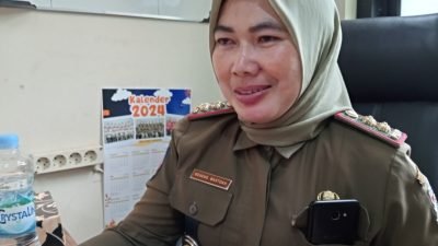 Bea Cukai Dan Satpol-PP Kota Cimahi Lakukan Penghangusan Barbuk Rokok Ilegal Dan Miras