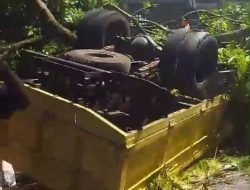 Truk Nopol D 8951 BY Pengangkut Paving Blok Membawa Maut 1 Korban Meninggal Dunia