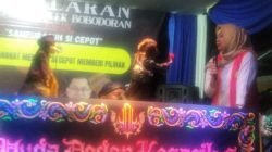 Yena Ma’soem beri Pesan di gelar Wayang Golek  ke Warga Ujungberung Bandung pentingnya Budaya pada anak-anak